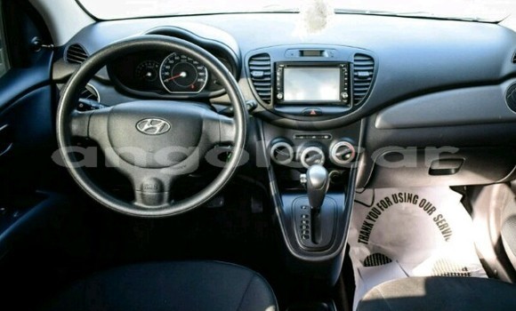 Buy New Hyundai i10 Black Car in Luanda in Luanda Province Buy New Hyundai i10 Black Car in Luanda in Luanda Province