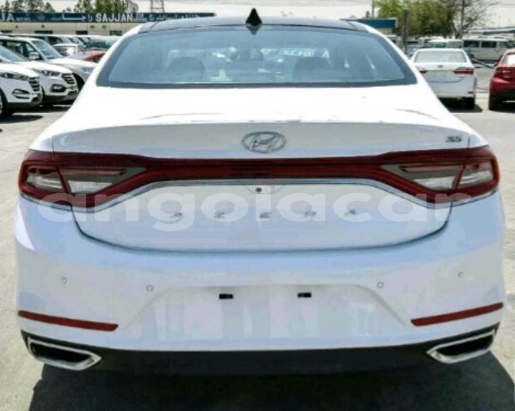 Big with watermark hyundai azera luanda province luanda 4949