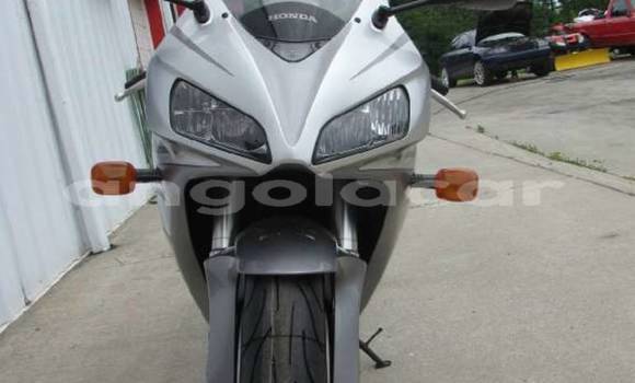Comprar Usado Honda CBR Outro Moto em Benguela em Benguela Comprar Usado Honda CBR Outro Moto em Benguela em Benguela