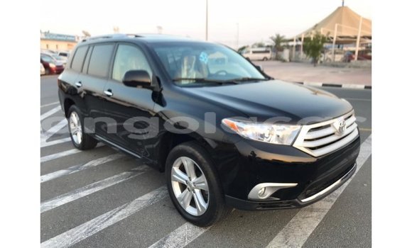 Comprar Importar Toyota Highlander Preto Carro em Import - Dubai em Bengo Province Comprar Importar Toyota Highlander Preto Carro em Import - Dubai em Bengo Province