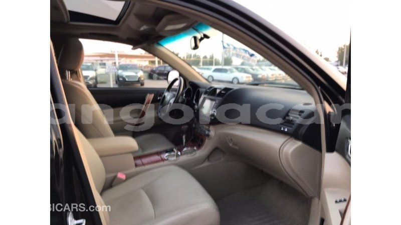 Big with watermark toyota highlander bengo province import dubai 4978