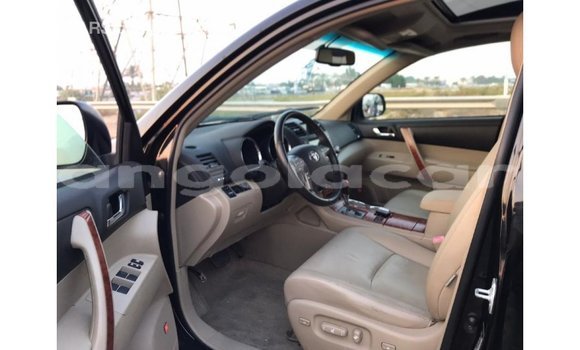 Comprar Importar Toyota Highlander Preto Carro em Import - Dubai em Bengo Province Comprar Importar Toyota Highlander Preto Carro em Import - Dubai em Bengo Province