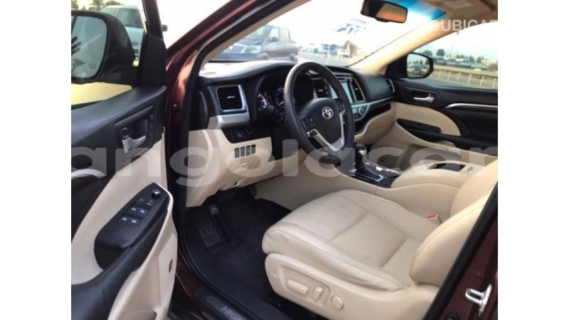 Big with watermark toyota highlander bengo province import dubai 4979