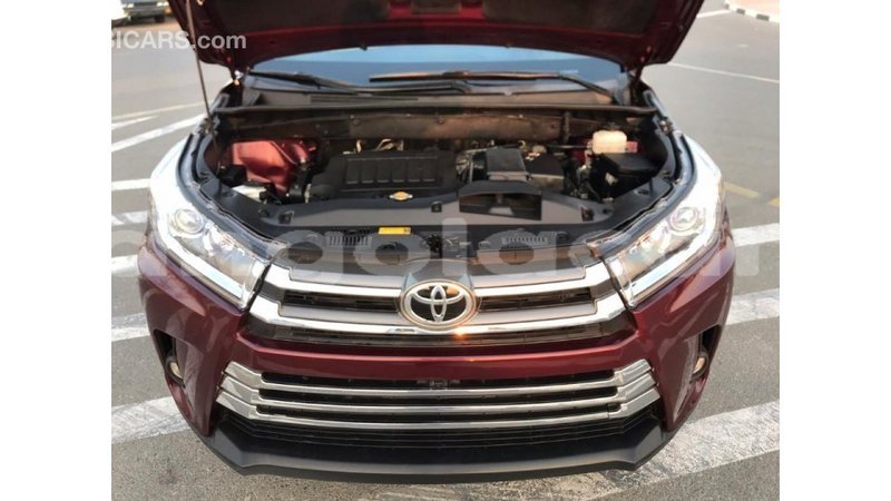 Big with watermark toyota highlander bengo province import dubai 4979