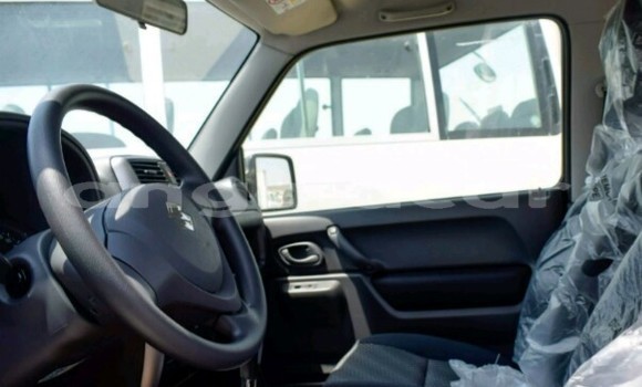 Comprar Novo Suzuki Jimny Verde Carro em Luanda em Luanda Province Comprar Novo Suzuki Jimny Verde Carro em Luanda em Luanda Province