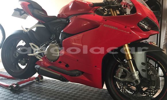Buy Used Ducati Panigale Red Bike in Luanda in Luanda Province Buy Used Ducati Panigale Red Bike in Luanda in Luanda Province