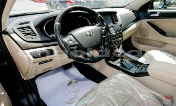 Acheter Neuf Voiture Kia Cadenza Noir à Luanda, Province de Luanda Acheter Neuf Voiture Kia Cadenza Noir à Luanda, Province de Luanda