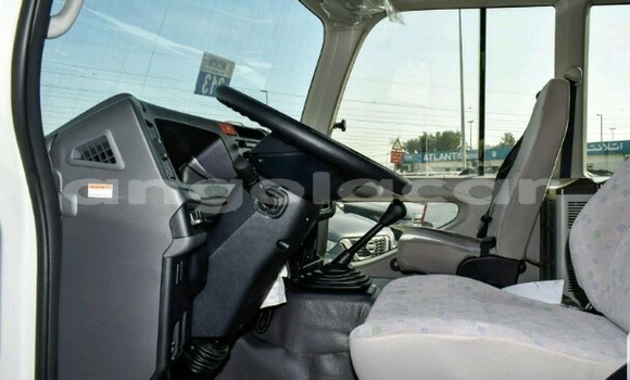 Comprar Novo Toyota Coaster Branco Carro em Luanda em Luanda Province Comprar Novo Toyota Coaster Branco Carro em Luanda em Luanda Province