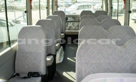 Comprar Novo Toyota Coaster Branco Carro em Luanda em Luanda Province Comprar Novo Toyota Coaster Branco Carro em Luanda em Luanda Province