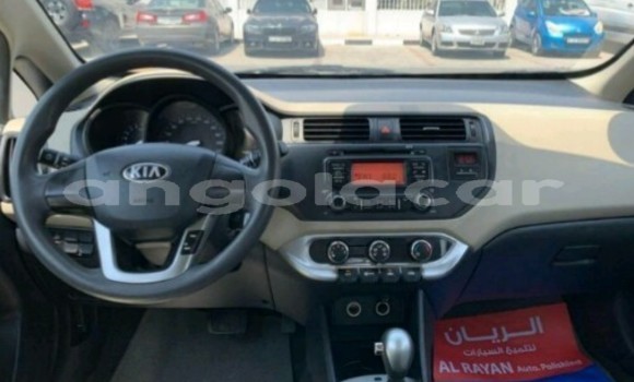 Comprar Novo Kia rio Branco Carro em Luanda em Luanda Province Comprar Novo Kia rio Branco Carro em Luanda em Luanda Province