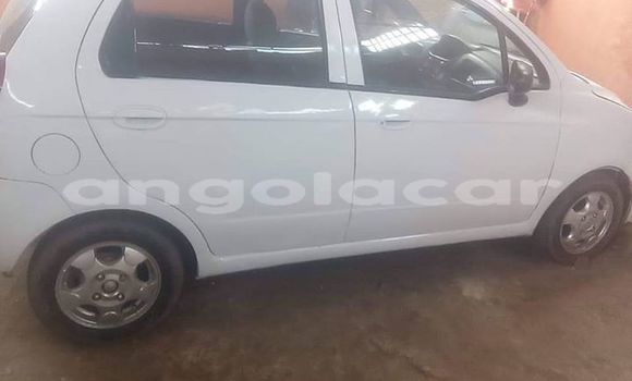 Comprar Usado Chevrolet spark Branco Carro em Luanda em Luanda Province