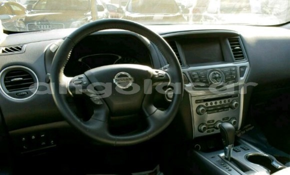 Buy New Nissan Pathfinder Blue Car in Luanda in Luanda Province Buy New Nissan Pathfinder Blue Car in Luanda in Luanda Province