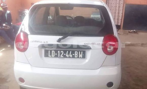 Comprar Usado Chevrolet spark Branco Carro em Luanda em Luanda Province Comprar Usado Chevrolet spark Branco Carro em Luanda em Luanda Province
