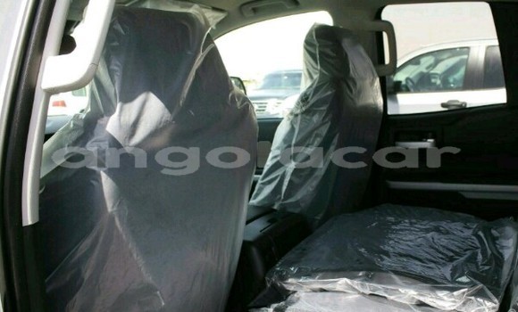 Comprar Novo Toyota Tundra Branco Carro em Luanda em Luanda Province Comprar Novo Toyota Tundra Branco Carro em Luanda em Luanda Province