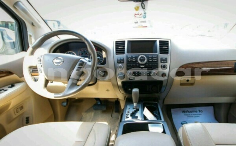 Big with watermark nissan armada luanda province luanda 5080