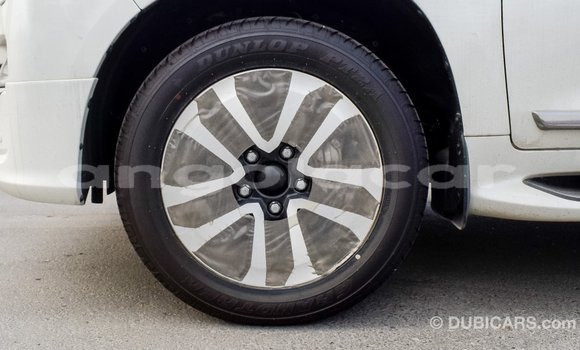 Comprar Importar Toyota Land Cruiser Branco Carro em Import - Dubai em Bengo Province Comprar Importar Toyota Land Cruiser Branco Carro em Import - Dubai em Bengo Province