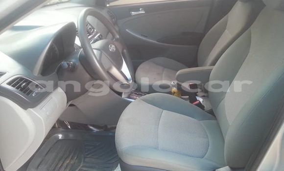 Comprar Usado Hyundai Accent Prata Carro em Luanda em Luanda Province Comprar Usado Hyundai Accent Prata Carro em Luanda em Luanda Province