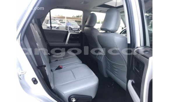 Comprar Importar Toyota 4Runner Outro Carro em Import - Dubai em Bengo Province Comprar Importar Toyota 4Runner Outro Carro em Import - Dubai em Bengo Province