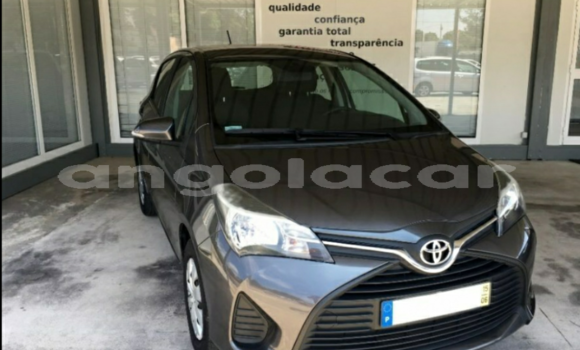 Comprar Novo Toyota Yaris Preto Carro em Luanda em Luanda Province Comprar Novo Toyota Yaris Preto Carro em Luanda em Luanda Province