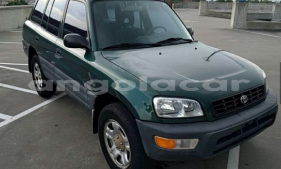 Comprar Novo Toyota RAV4 Verde Carro em Luanda em Luanda Province Comprar Novo Toyota RAV4 Verde Carro em Luanda em Luanda Province