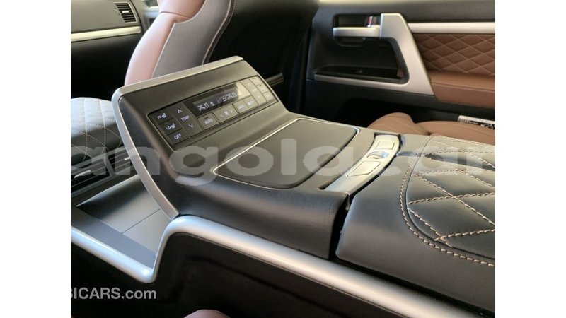 Big with watermark toyota land cruiser bengo province import dubai 5104