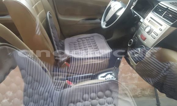 Comprar Usado Toyota Avanza Prata Carro em Luanda em Luanda Province Comprar Usado Toyota Avanza Prata Carro em Luanda em Luanda Province