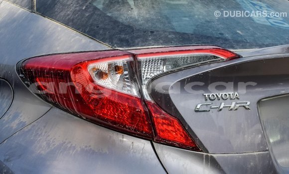 Comprar Importar Toyota C-HR Outro Carro em Import - Dubai em Bengo Province Comprar Importar Toyota C-HR Outro Carro em Import - Dubai em Bengo Province