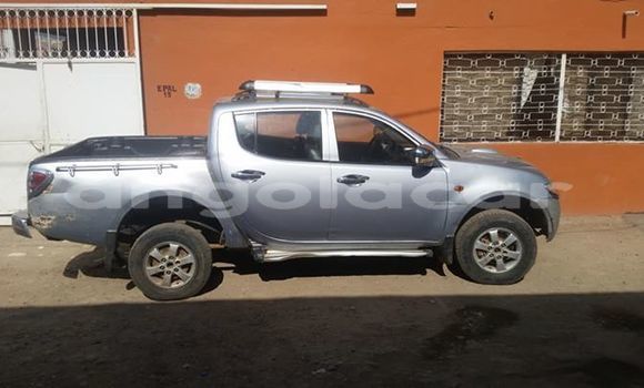 Comprar Usado Mitsubishi L200 Prata Carro em Luanda em Luanda Province Comprar Usado Mitsubishi L200 Prata Carro em Luanda em Luanda Province