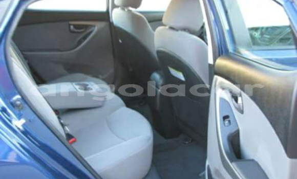 Comprar Novo Hyundai Elantra Azul Carro em Luanda em Luanda Province Comprar Novo Hyundai Elantra Azul Carro em Luanda em Luanda Province