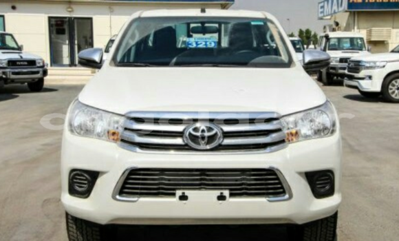 Comprar Novo Toyota Hilux Branco Carro em Luanda em Luanda Province Comprar Novo Toyota Hilux Branco Carro em Luanda em Luanda Province