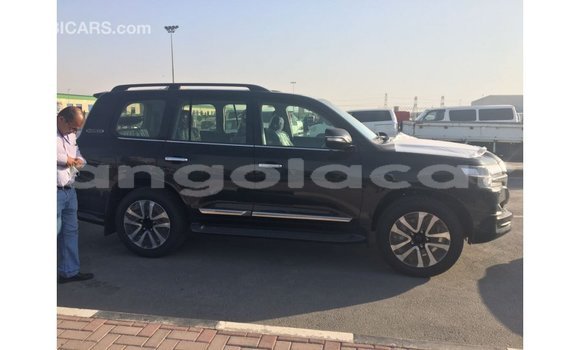 Comprar Importar Toyota Land Cruiser Preto Carro em Import - Dubai em Bengo Province Comprar Importar Toyota Land Cruiser Preto Carro em Import - Dubai em Bengo Province