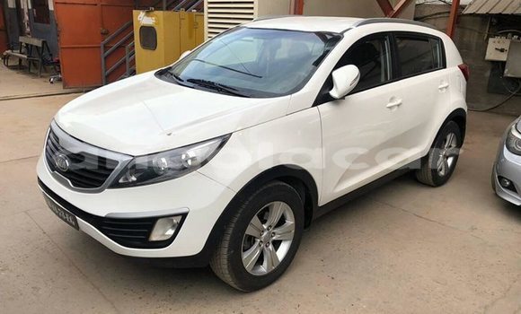 Comprar Usado Kia Sportage Branco Carro em Luanda em Luanda Province Comprar Usado Kia Sportage Branco Carro em Luanda em Luanda Province