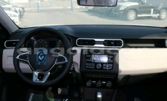 Buy New Renault Duster White Car in Luanda in Luanda Province Buy New Renault Duster White Car in Luanda in Luanda Province