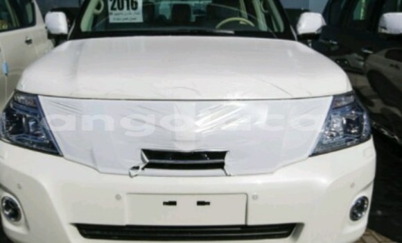 Buy New Nissan Patrol White Car in Luanda in Luanda Province Buy New Nissan Patrol White Car in Luanda in Luanda Province