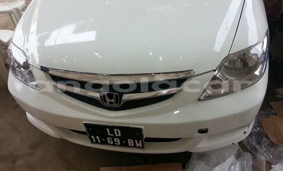 Acheter Occasion Voiture Honda city Blanc à Luanda, Province de Luanda