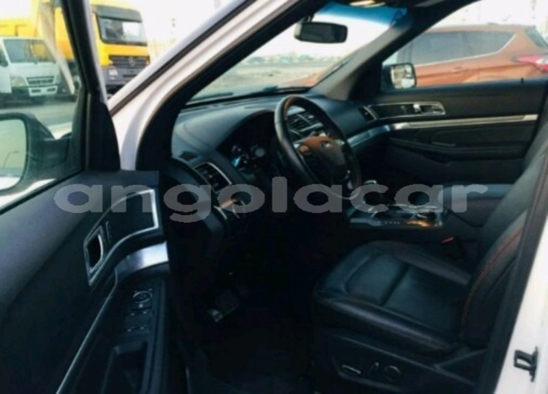 Big with watermark ford explorer luanda province luanda 5143