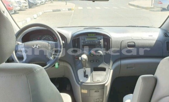 Acheter Neuf Voiture Hyundai H1 Blanc à Luanda, Province de Luanda Acheter Neuf Voiture Hyundai H1 Blanc à Luanda, Province de Luanda