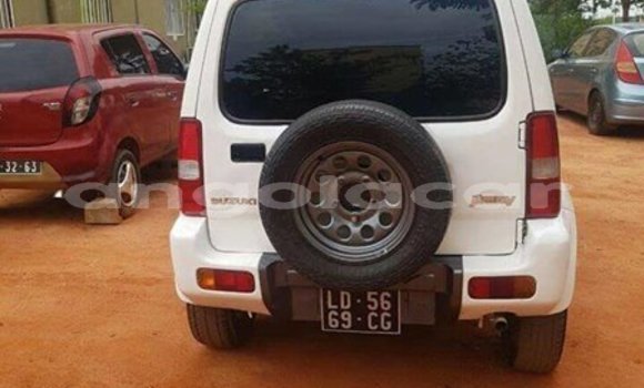 Comprar Usado Suzuki Jimny Branco Carro em Luanda em Luanda Province Comprar Usado Suzuki Jimny Branco Carro em Luanda em Luanda Province