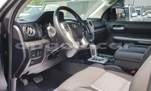 Acheter Neuf Voiture Toyota Tundra Noir à Luanda, Province de Luanda Acheter Neuf Voiture Toyota Tundra Noir à Luanda, Province de Luanda