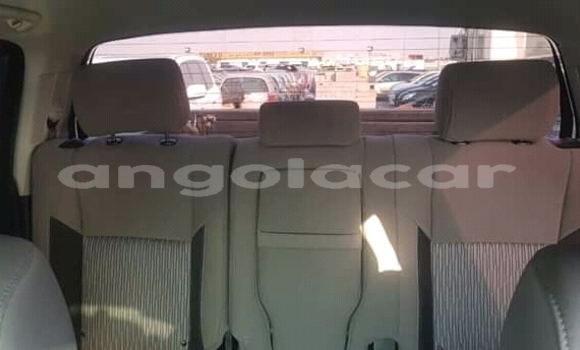 Acheter Neuf Voiture Toyota Tundra Noir à Luanda, Province de Luanda Acheter Neuf Voiture Toyota Tundra Noir à Luanda, Province de Luanda