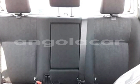 Acheter Neuf Voiture Toyota Hilux Bleu à Luanda, Province de Luanda Acheter Neuf Voiture Toyota Hilux Bleu à Luanda, Province de Luanda