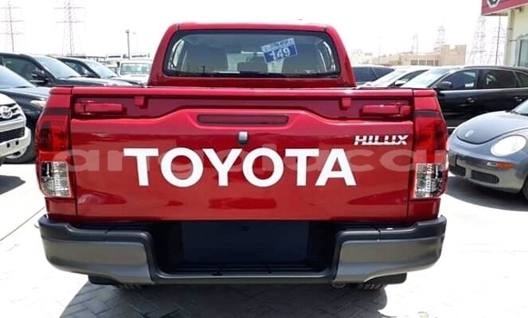 Acheter Neuf Voiture Toyota Hilux Rouge à Luanda, Province de Luanda Acheter Neuf Voiture Toyota Hilux Rouge à Luanda, Province de Luanda