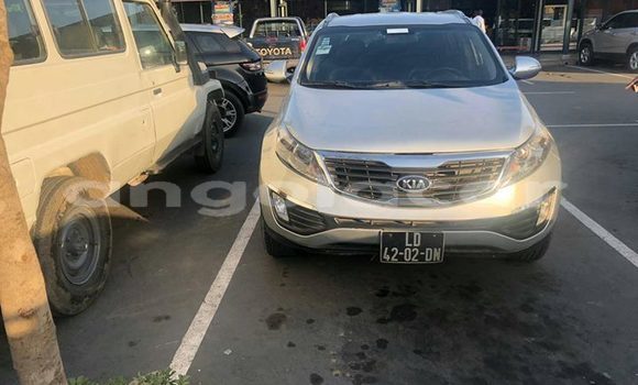 Comprar Usado Kia Sportage Prata Carro em Luanda em Luanda Province Comprar Usado Kia Sportage Prata Carro em Luanda em Luanda Province