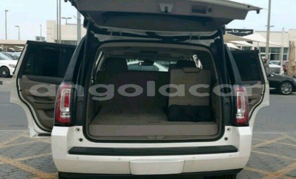 Comprar Novo GMC Yukon Branco Carro em Luanda em Luanda Province Comprar Novo GMC Yukon Branco Carro em Luanda em Luanda Province