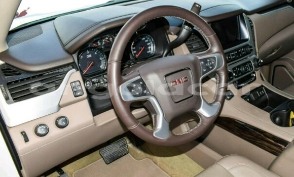 Buy New GMC Yukon White Car in Luanda in Luanda Province Buy New GMC Yukon White Car in Luanda in Luanda Province