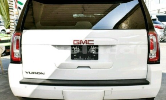 Buy New GMC Yukon White Car in Luanda in Luanda Province Buy New GMC Yukon White Car in Luanda in Luanda Province
