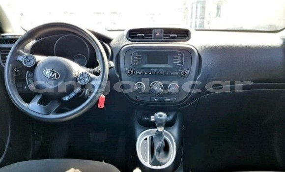 Comprar Novo Kia Soul Verde Carro em Luanda em Luanda Province Comprar Novo Kia Soul Verde Carro em Luanda em Luanda Province