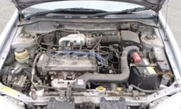 Comprar Novo Toyota Starlet Marrom Carro em Luanda em Luanda Province Comprar Novo Toyota Starlet Marrom Carro em Luanda em Luanda Province