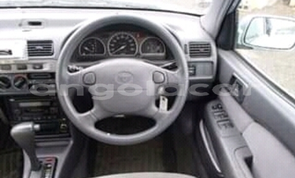 Comprar Novo Toyota Starlet Marrom Carro em Luanda em Luanda Province Comprar Novo Toyota Starlet Marrom Carro em Luanda em Luanda Province