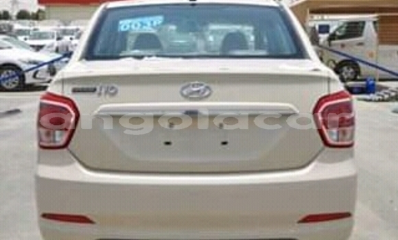 Comprar Usado Hyundai i10 Marrom Carro em Luanda em Luanda Province Comprar Usado Hyundai i10 Marrom Carro em Luanda em Luanda Province